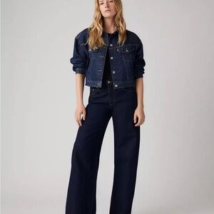 Levi's XL STRAIGHT DARK BLUE SIZE 24x31 NWT